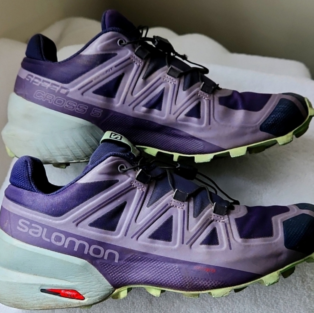 Salomon Speedcross Running Shoes Purple and Green w Trail-Ready Design Women's 9